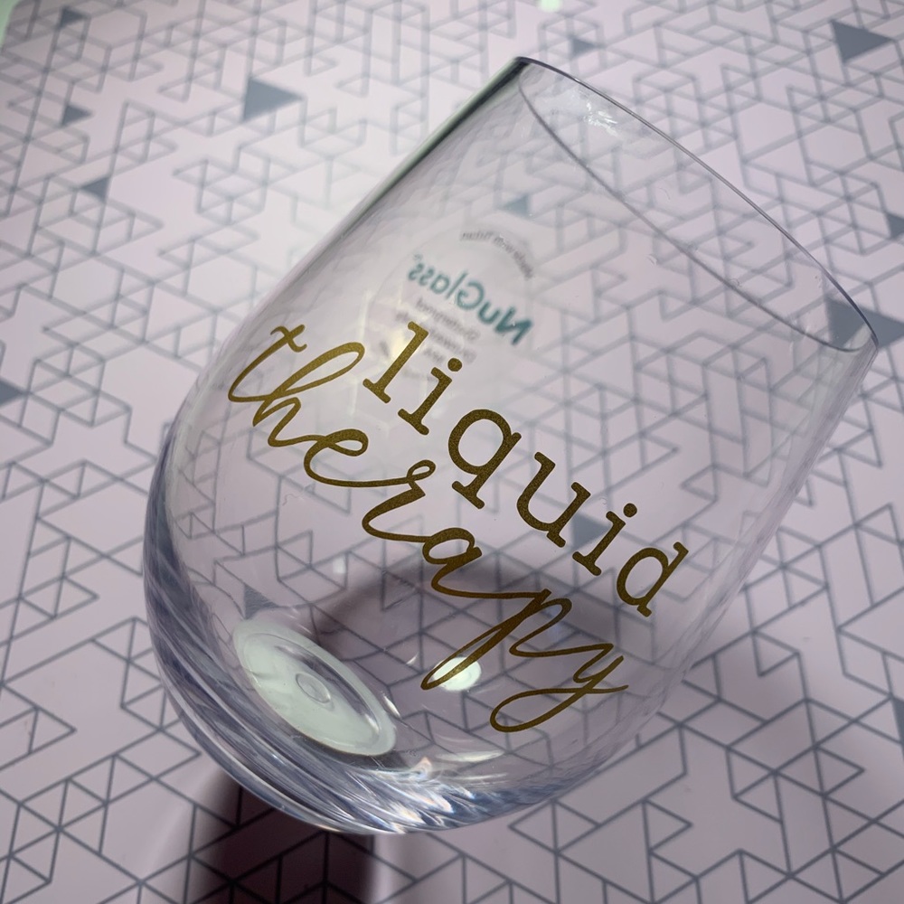 Custom wine glass ‘liquid therapy’